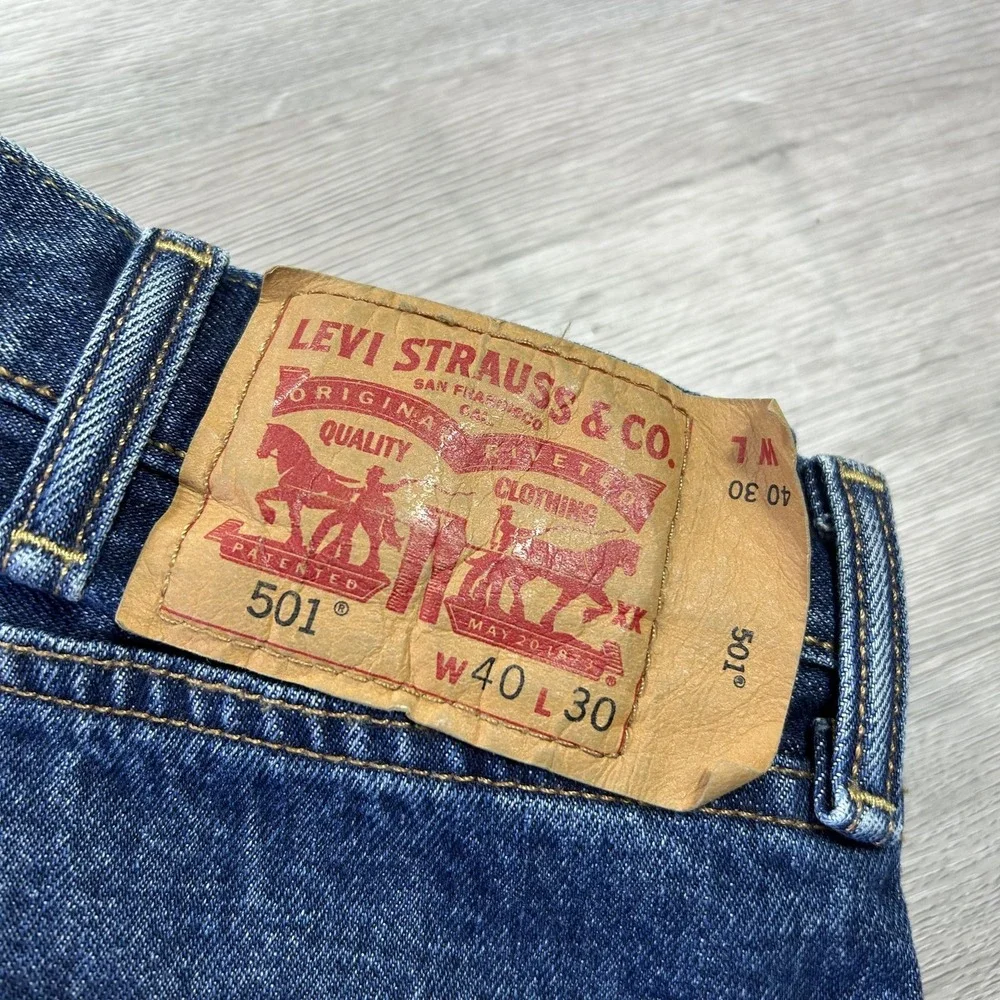 Levis 501 Jeans Mens 40x30‎ Blue Button Fly Straight Leg 100% Cotton Denim